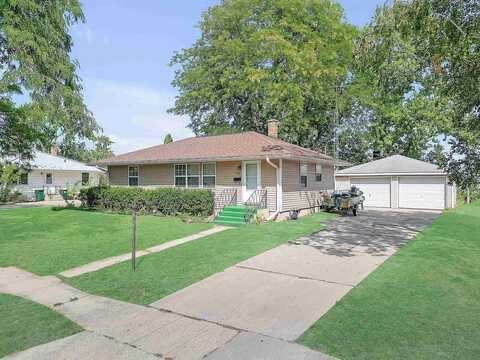4Th, FORT ATKINSON, WI 53538