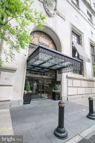 15Th, PHILADELPHIA, PA 19102