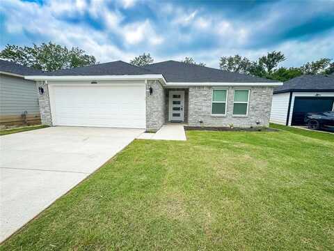 609 E 14th Avenue, Corsicana, TX 75110