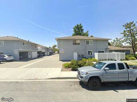 Robin Ave #150, Saugus, CA 91350