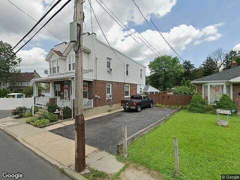 N Oswego St, Allentown, PA 18109