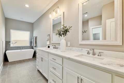 133 Pueblo Drive, Lake Kiowa, TX 76240