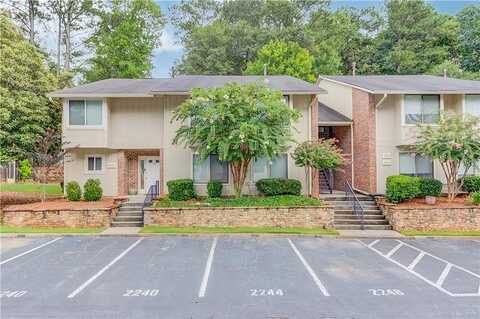 Runnymead Ridge Se, Marietta, GA 30067