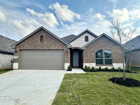 908 Eloise, Cleburne, TX 76033