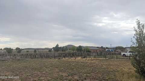 E Sagunwire Lane, Paulden, AZ 86334