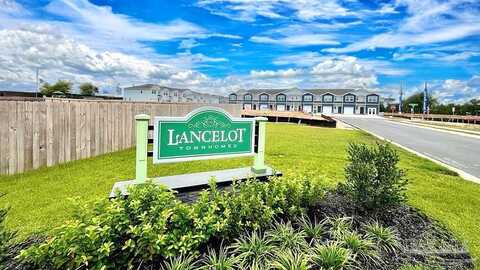 Pendragon Cir, Milton, FL 32583