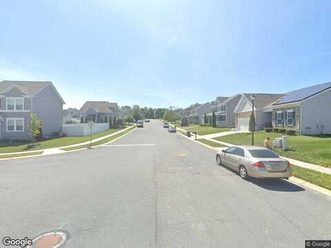 Abigail Ave, Waynesboro, PA 17268