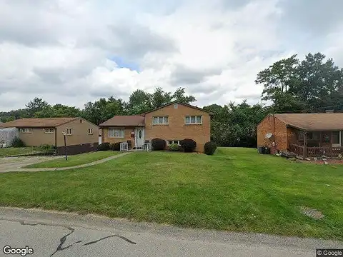 Saint Clair Dr, Irwin, PA 15642