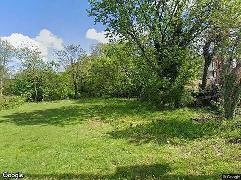 Spruce, COLLINGDALE, PA 19023