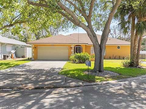 11Th Circle N, Naples, FL 34103