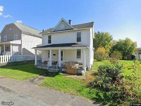 Maple St, Peckville, PA 18452