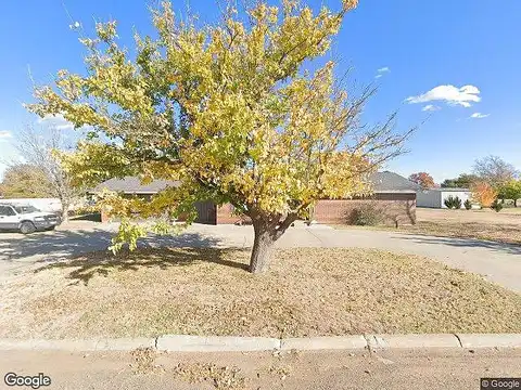 N 8Th St, Vega, TX 79092