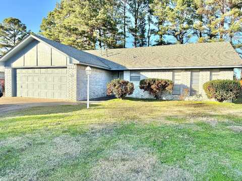 1503 Garfield, Idabel, OK 74745