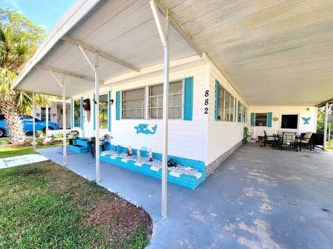 882 Peg Legs Ct, Nt Ft Myers, FL 33917