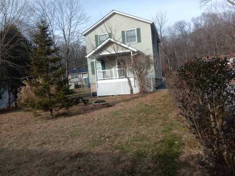 1716 E Main St, Mohegan Lake, NY 10547