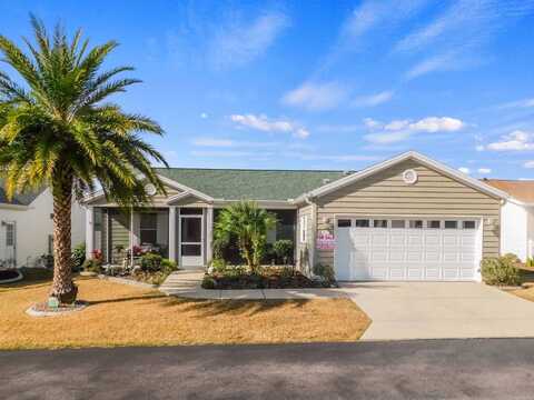 9533 Score Card Way, Dade City, FL 33525