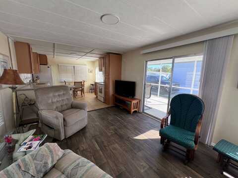 174 Siesta Lane, Fort Myers, FL 33905