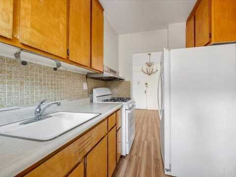 2930 West 5 Street, Brooklyn, NY 11224