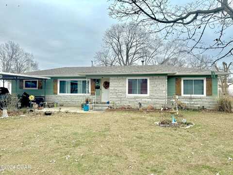 819 Southeast Boulevard, Neosho, MO 64850