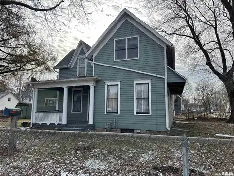 1602 11TH Street, Moline, IL 61265