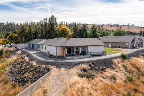 827 Ackerman Lane, Colfax, WA 99111