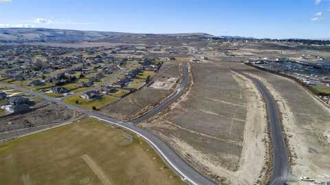 105032 Addison Ave, Kennewick, WA 99338