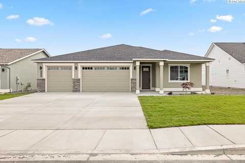 12106 Dunsmuir Dr., Pasco, WA 99301