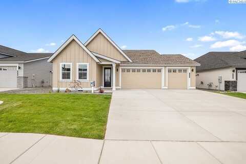 12105 Dunsmuir Dr., Pasco, WA 99301