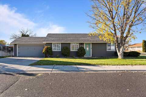 1132 S Bobbi Drive, Moses Lake, WA 98837