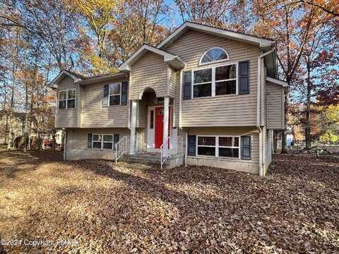 4225 Woodacres Drive, East Stroudsburg, PA 18301