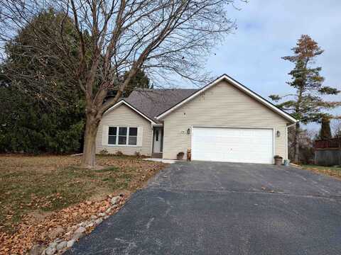 104 Redman, POPLAR GROVE, IL 61065