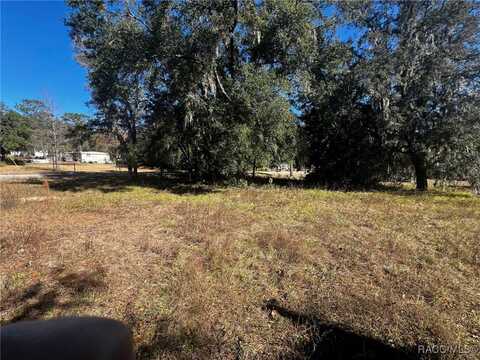 2672 E Earth Street, Inverness, FL 34453