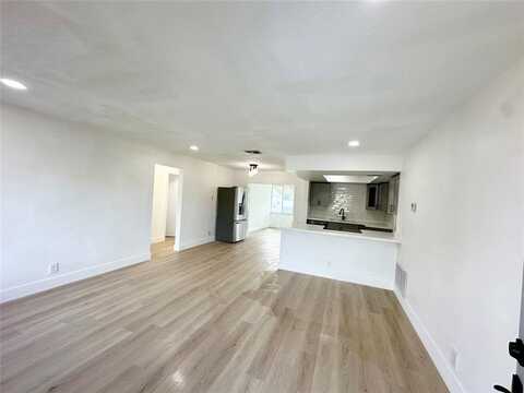 4510 NW 49th Dr, Tamarac, FL 33319