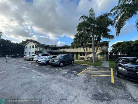 6601 SW 46th St, Davie, FL 33314