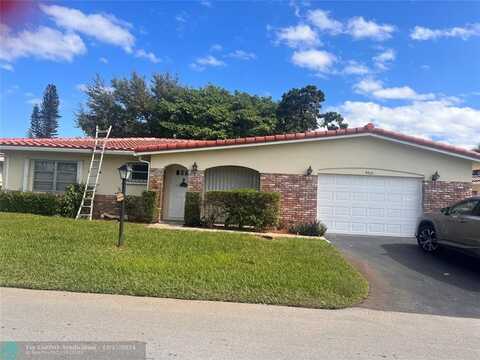 4400 NW 12th Dr, Deerfield Beach, FL 33064