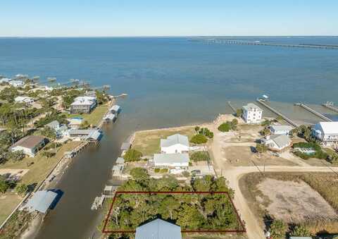 316 Wing St, St. George Island, FL 32328