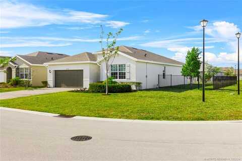 2731 NE Breezeway Circle, Jensen Beach, FL 34957