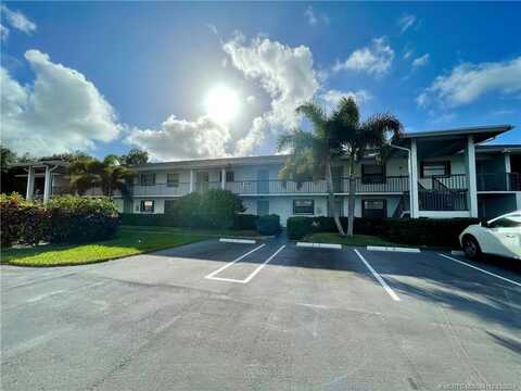 1210 SE Parkview Place, Stuart, FL 34994