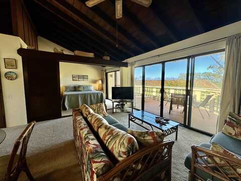 50 Kepuhi Pl, Maunaloa, HI 96770