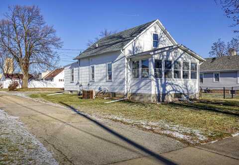 516 E 1ST Street, KIMBERLY, WI 54136