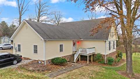 525 Glenview Drive, Horse Cave, KY 42749