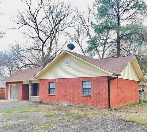 415 W 5th Street, Russellville, AR 72801