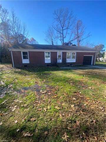 25 Lucas Creek Road, Newport News, VA 23602