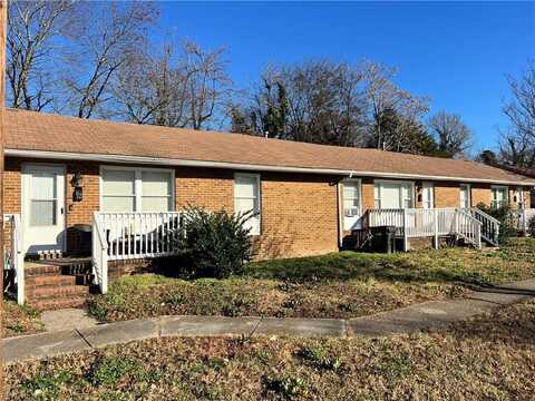 30 Carver Circle, Portsmouth, VA 23701