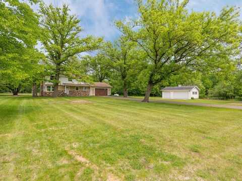 10814 Pioneer Drive SE, Milaca, MN 56353