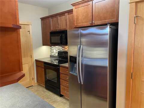 14937 60th Street N, Oak Park Heights, MN 55082