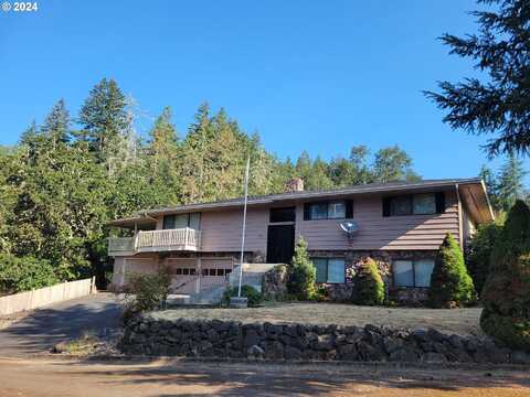 701 TANGLEWOOD ST, Sutherlin, OR 97479