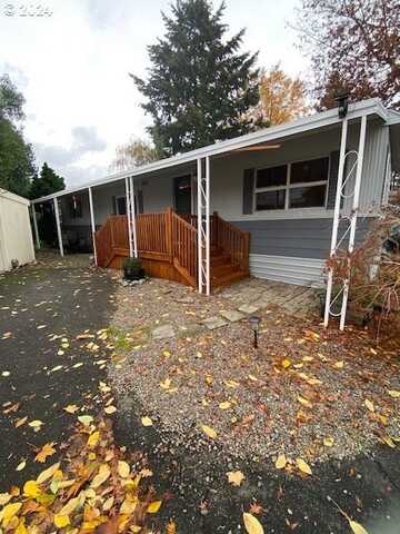 12405 N SOUTH SHORE AVE, Portland, OR 97217