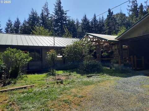 57490 RANDOLPH RD, Bandon, OR 97411