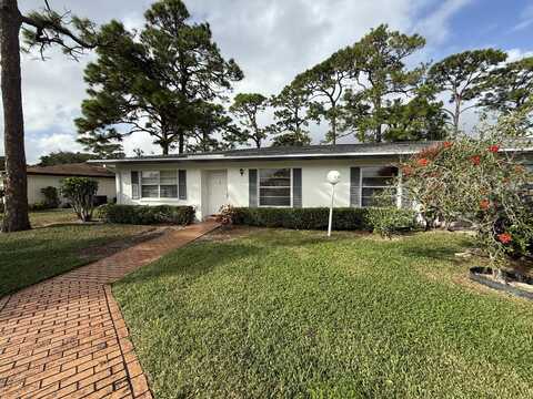 5139 Poppy Place, Delray Beach, FL 33484